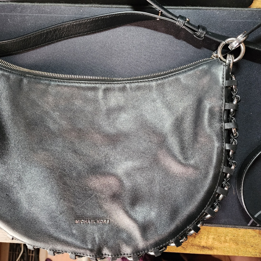 Michael kors crossbody